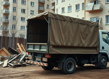 Вывоз мусора с чердака в Смоленске от ПроМусор: очистка и уборка, цена от 2512 руб., срочно
